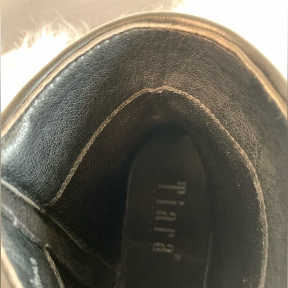 Tiara Los Angeles Women's Black and Blue Ankle Boots - Picture 4 of 5